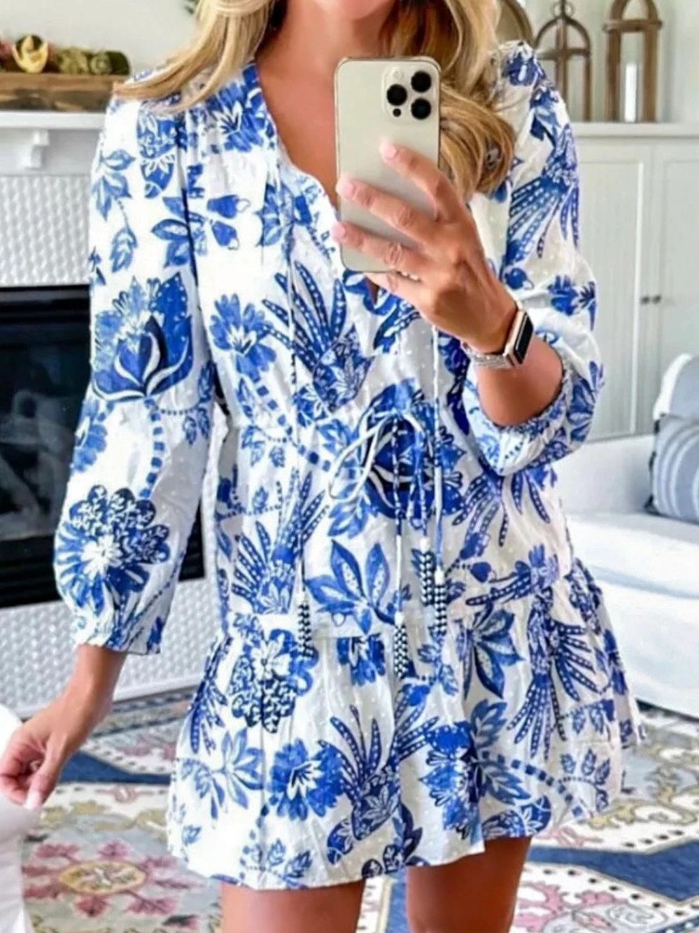 Farm Rio Blue Tile Dream Short Sleeve Mini Dress Blue & White Medium